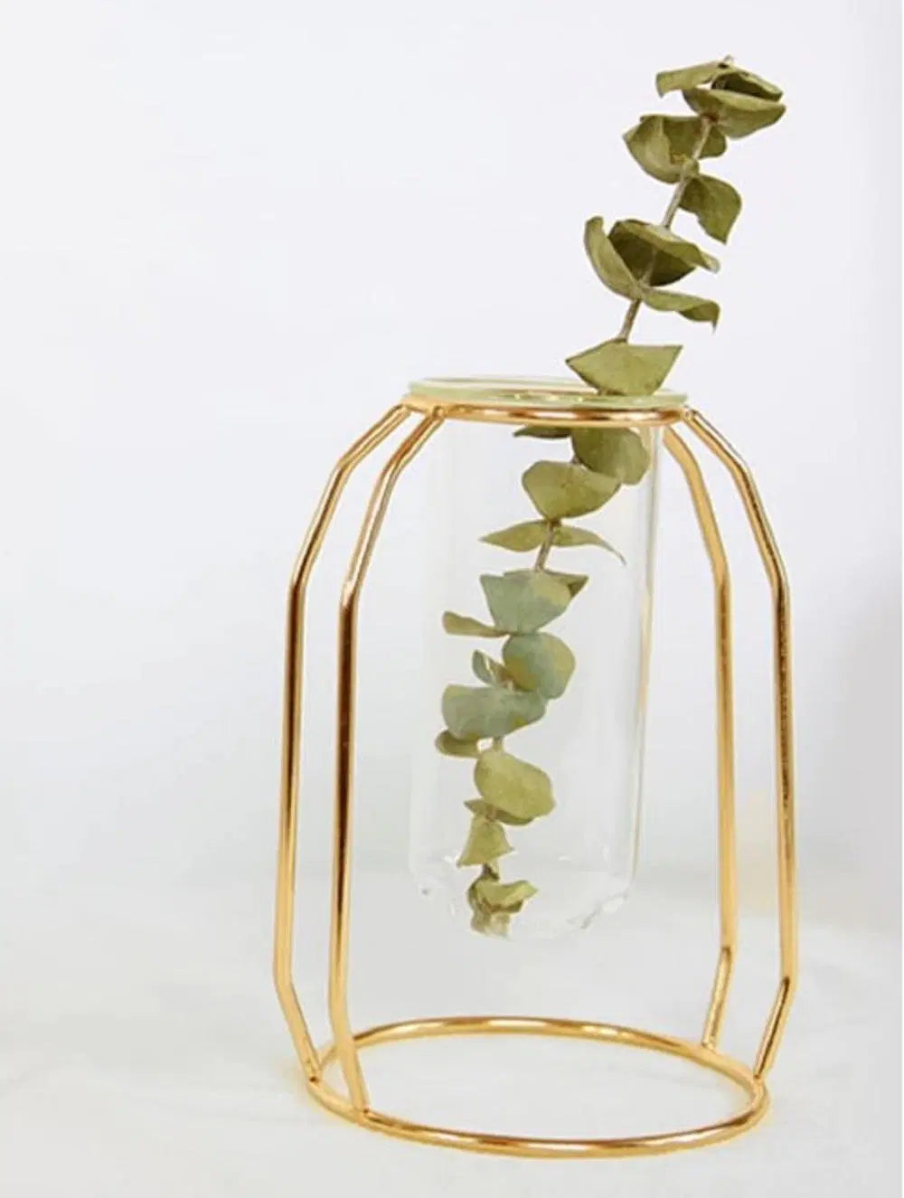 Metal Vase - 1 Pc Stunning Decorative Accent